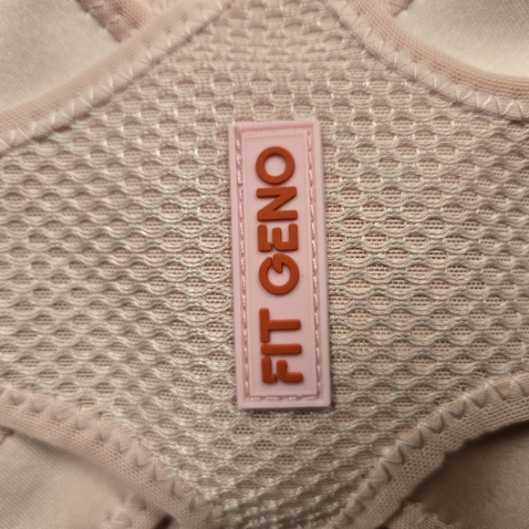 Pink Back Brace and Posture Corrector - Picture 4 of 5